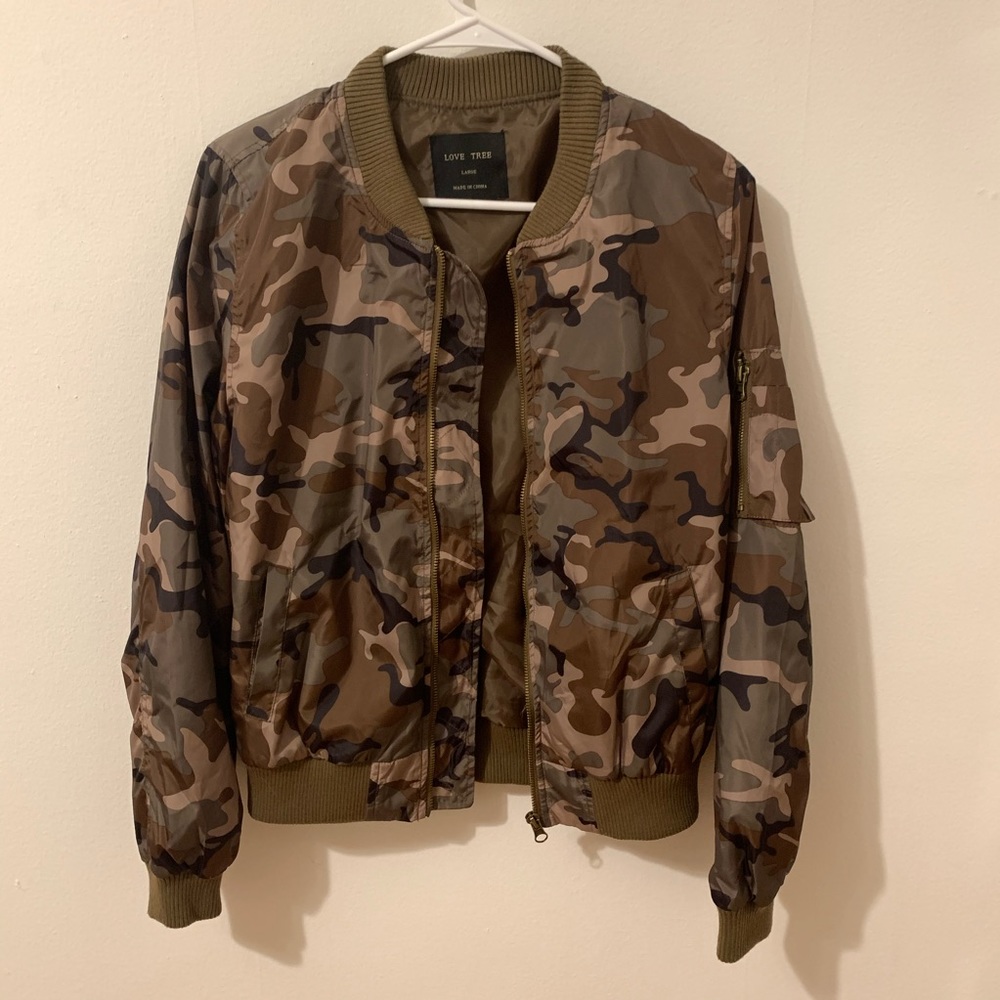 Camo bomber jacket